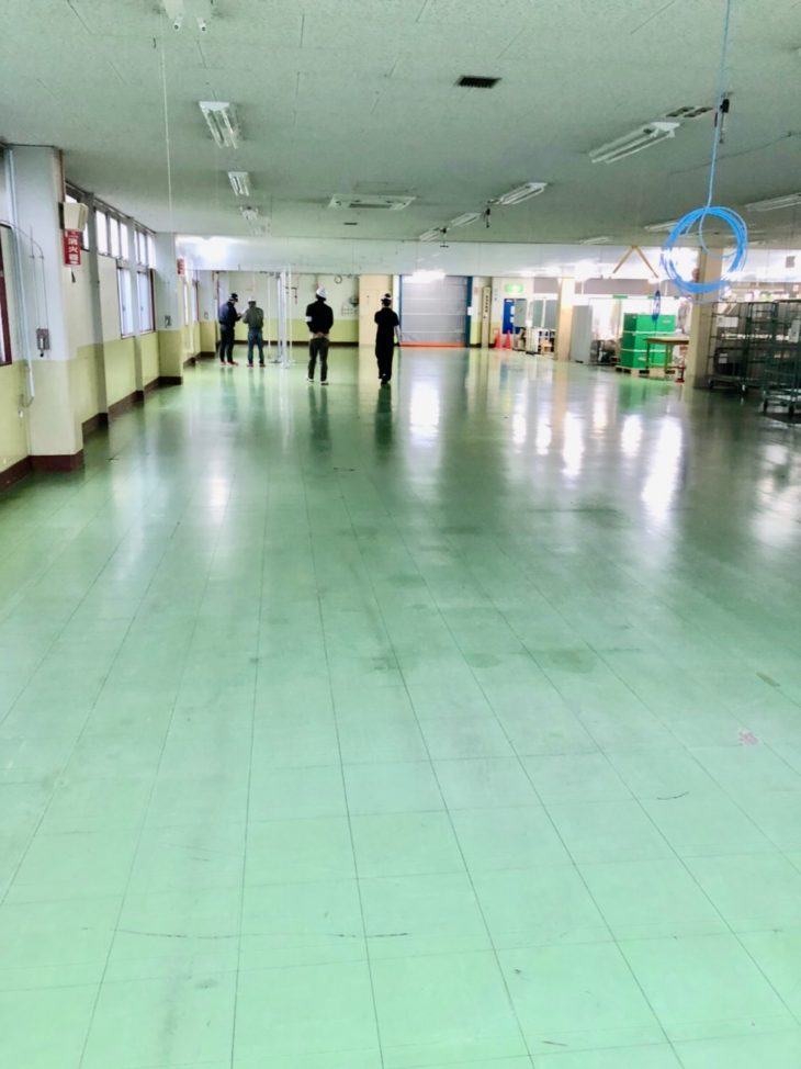   桑名市　N工場　床洗浄