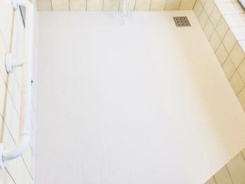 浴室 滑り止めつけて バリアフリー対応