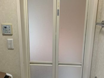 朝日町 浴室 アクリル板交換